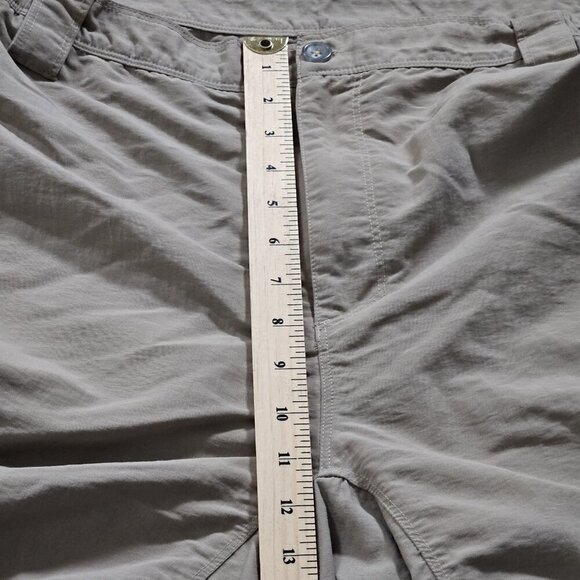 The North Face Shorts Mens XL Beige Cargo Utility Nylon Pockets Outdoor Gorpcore - Picture 6 of 16